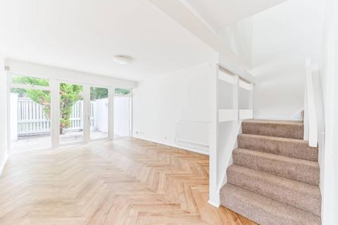 4 bedroom terraced house to rent, Hunters Way, East Croydon, Croydon, CR0