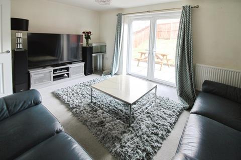 3 bedroom semi-detached house for sale, Epsom Close, West Yorkshire WF10