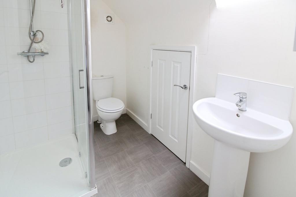 En Suite Shower Room