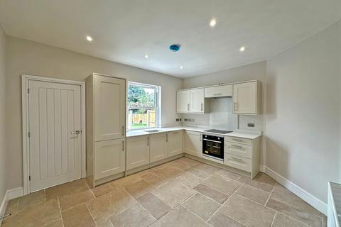 2 bedroom terraced house for sale, Planks Lane, Wombourne, WV5