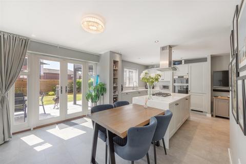 4 bedroom detached house for sale, Alleyn Gardens, Newcastle Upon Tyne NE20