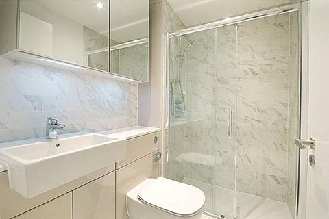 2 bedroom flat to rent, Walworth Road, Elephant and Castle, London, SE17