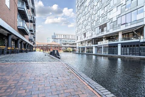 2 bedroom flat for sale, Waterfront Walk, Birmingham