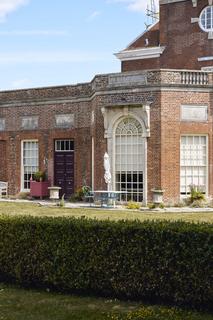 3 bedroom ground floor flat for sale, Waldershare House, Waldershare, Kent