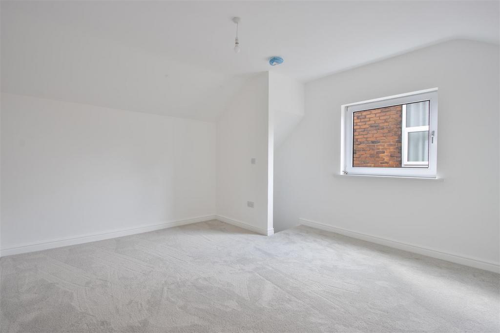 Attic Room.jpg