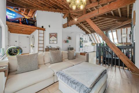 3 bedroom apartment for sale, Port East Apartments, Hertsmere Road, London, E14