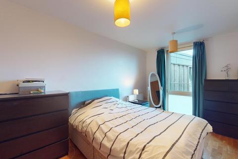 1 bedroom flat to rent, Queensbridge Road