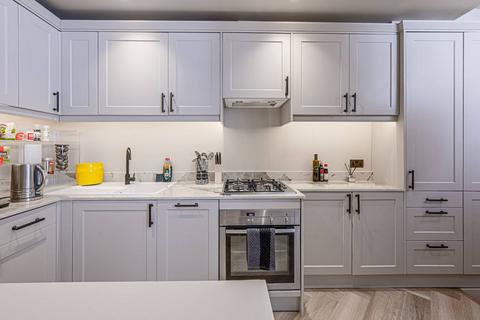 1 bedroom flat for sale, Wetherby Place, South Kensington, London, SW7