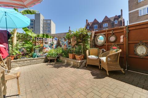 undefined, Burgoyne Road, Southsea