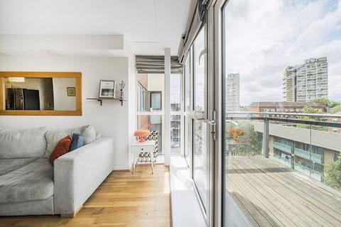 2 bedroom flat for sale, Oak Square, Stockwell, London, SW9