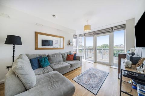 Oak Square, Stockwell, London, SW9