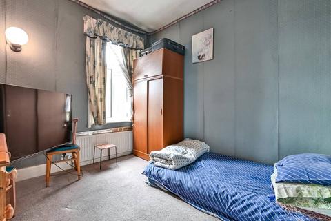 3 bedroom terraced house for sale, Boundary Road, Walthamstow, London, E17