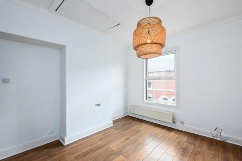 2 bedroom terraced house to rent, Rosslyn Street, Clifton Green, York, YO30