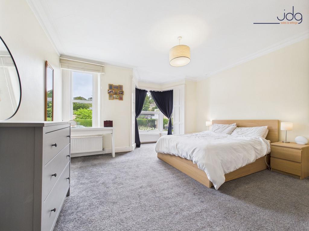 Principal bedroom