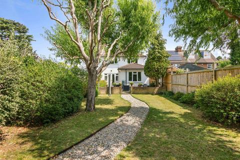 18 Bearton Green, Hitchin, SG5 1UG