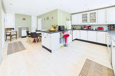 4 bedroom detached house for sale, Stamford Road, Stamford PE9