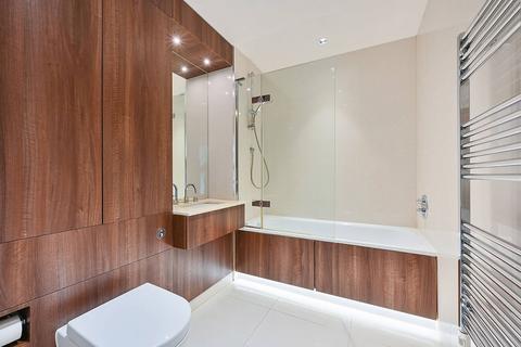 2 bedroom flat for sale, Kew Bridge Road, Brentford, TW8