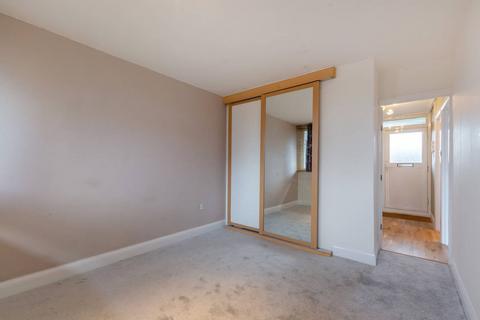 undefined, Phipps Bridge Road, Mitcham, CR4