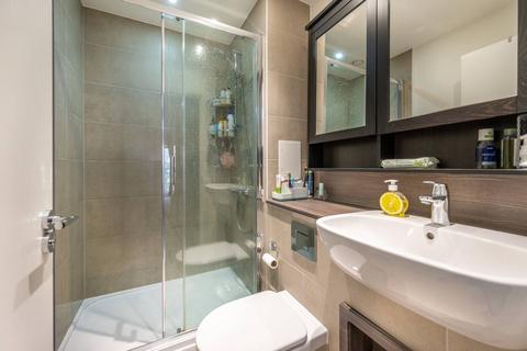 3 bedroom flat for sale, Upton Gardens, Upton Park, London, E13