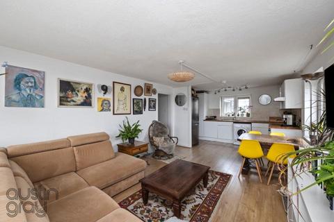 2 bedroom flat for sale, Albion Hill, Brighton