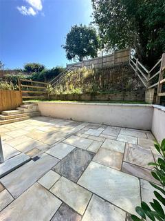 4 bedroom semi-detached house for sale, Crowhurst Road, St Leonards-On-Sea, TN38