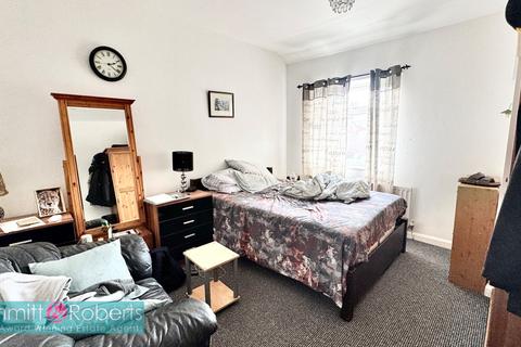 2 bedroom terraced house for sale, Gill Crescent South, Houghton le Spring, Tyne and Wear, DH4 6AP