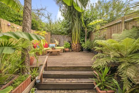 3 bedroom terraced house for sale, Lyndhurst Way,  London, SE15