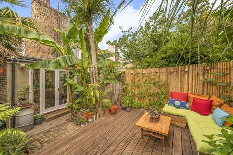 3 bedroom terraced house for sale, Lyndhurst Way,  London, SE15