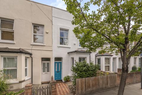 3 bedroom terraced house for sale, Lyndhurst Way,  London, SE15