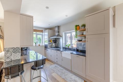 Plas Gwyn Barnfields, Newtown, SY16 2LA