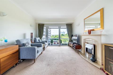 2 bedroom apartment for sale, Montagu Court, Gosforth, NE3