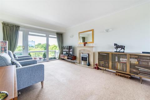 2 bedroom apartment for sale, Montagu Court, Gosforth, NE3