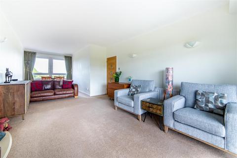 2 bedroom apartment for sale, Montagu Court, Gosforth, NE3