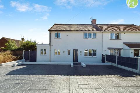 84 Laburnum Drive, Corringham, Stanford-le-hope, SS17 7QF