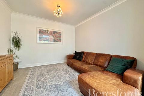 70 Stanley Road, Hornchurch, RM12 4JW