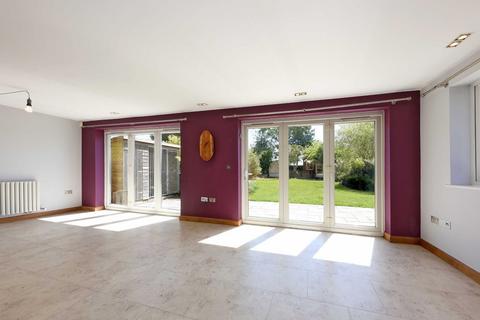 4 bedroom bungalow for sale, Highlands Road, Seer Green, Beaconsfield, Buckinghamshire, HP9
