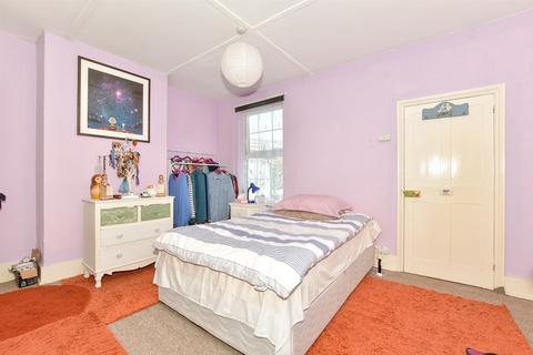 2 bedroom terraced house for sale, Golf Road, Deal, Kent