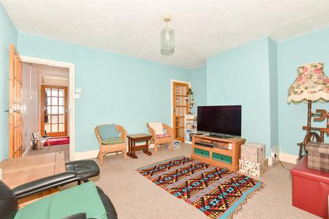 2 bedroom terraced house for sale, Golf Road, Deal CT14