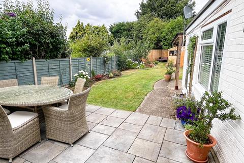 4 bedroom semi-detached house for sale, Orchard Way, Cogenhoe, Northampton
