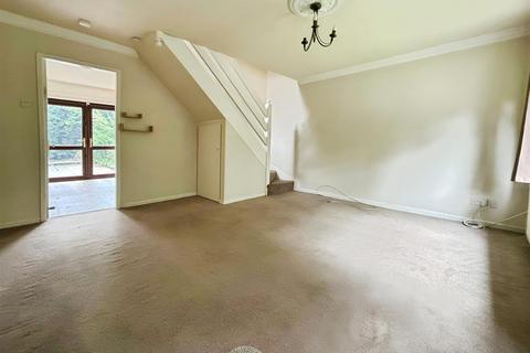 3 bedroom semi-detached house for sale, Brow Wood Crescent, Bradford BD2