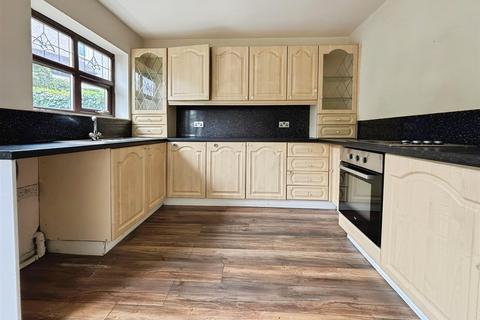 3 bedroom semi-detached house for sale, Brow Wood Crescent, Bradford BD2