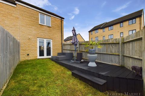 undefined, Clover Close, Frome