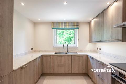 2 bedroom house to rent, Henbury House, Bath, Somerset, BA2