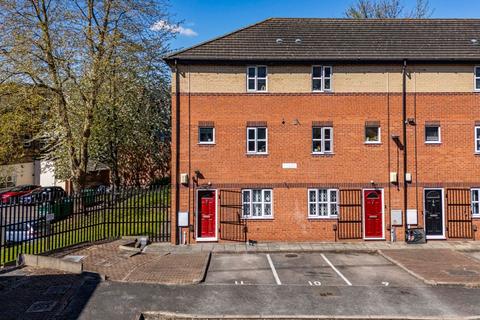 18 bedroom terraced house for sale, Gadd Street x3 HMO's