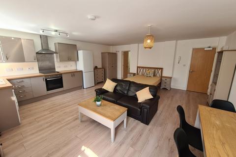 Studio to rent, Lincoln Road, PETERBOROUGH PE1