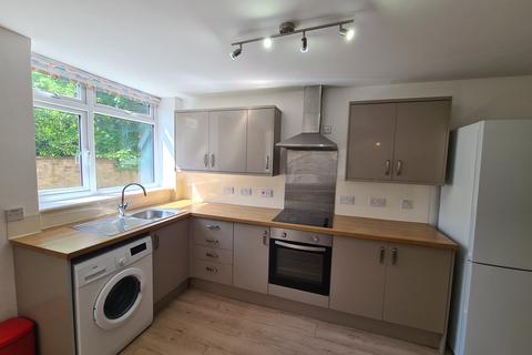 Studio to rent, Lincoln Road, PETERBOROUGH PE1
