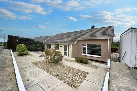 3 bedroom bungalow to rent, Beacon Road, Bodmin, PL31