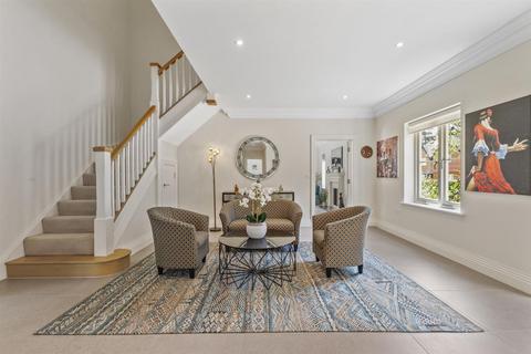 4 bedroom detached house for sale, Seymour Drive, Ascot