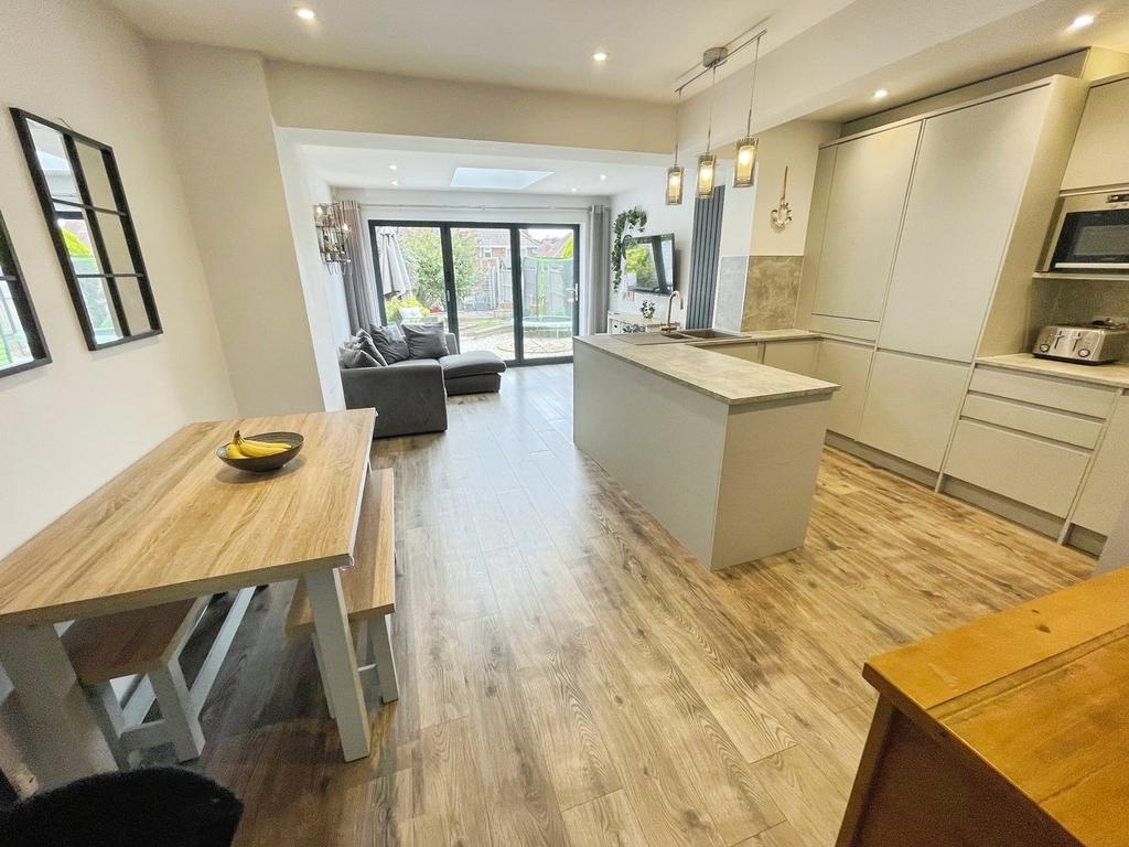 Kitchen/Dining/Family Room