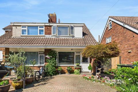 2 Cricketers Close, Chessington, KT9 1NL